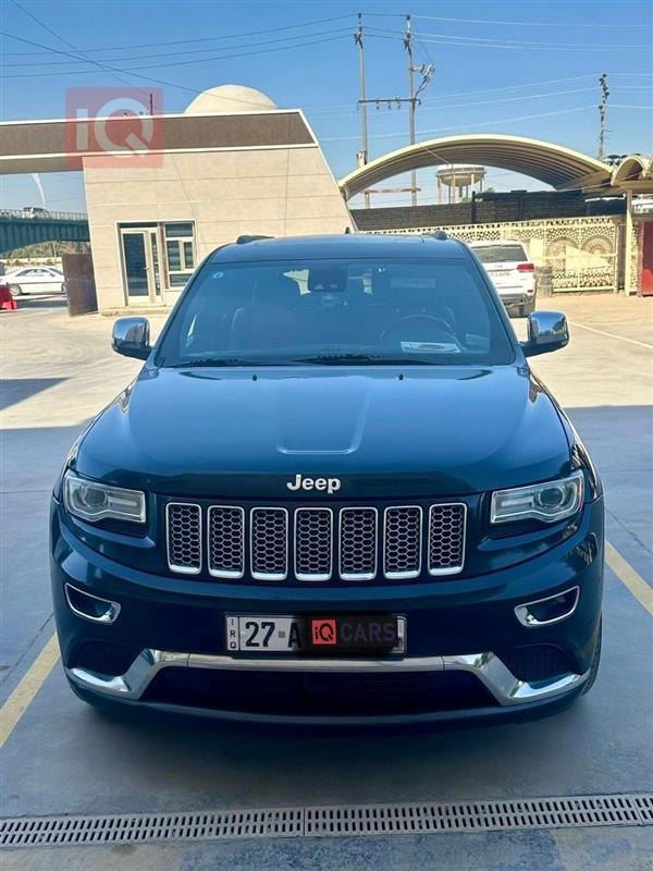 جيب جراند شيروكي 2017 للبيع في العراق - الناصرية